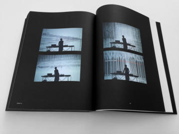 AMELIE DUCHOW | TONSTICH live | published in MOMENTS | Skira